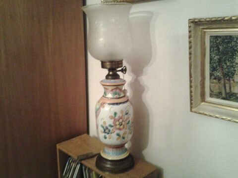 Lampe en faence vintage  100 Douy-la-Rame (77)