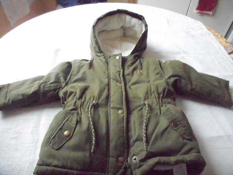 manteau chaud vert-gris 18 mois Kiabi TBE 8 Olivet (45)