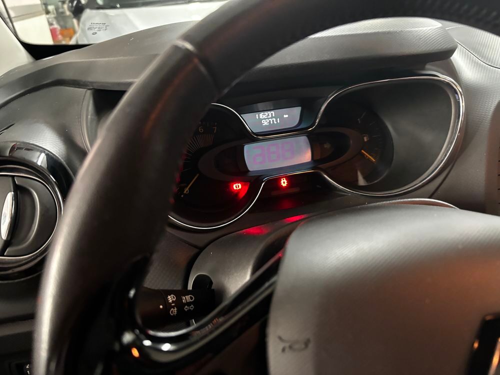 Captur TCe 90 Energy E6 Intens 2015 occasion 06000 Nice