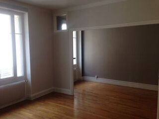  Appartement � louer 3 pi�ces 92 m�