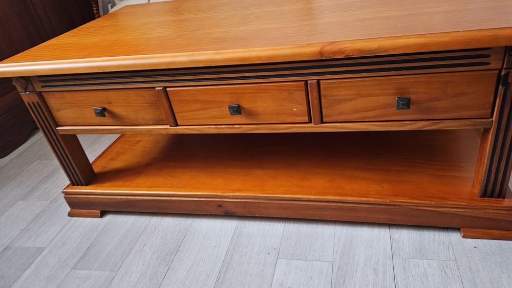 Table basse de salon Longueur 115 / Hauteur 46 / largeur 60 Meubles