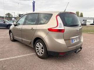 Grand Sc&eacute;nic III III 1.6 DCI 130 FAP JADE ENERGY 5PL ECO2 2012 occasion 95610 &Eacute;ragny