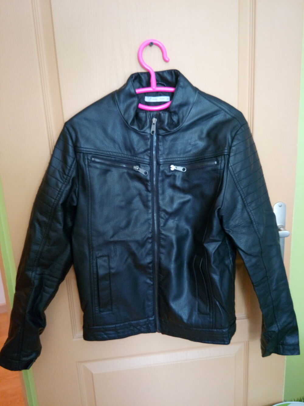 Veste noire simili cuir Vêtements