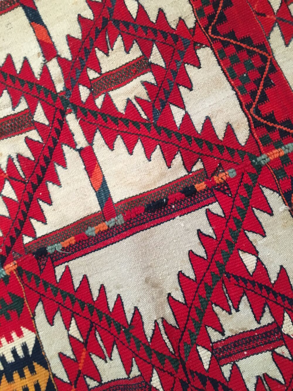 Tapis berb&egrave;re fait main en laine de dromadaire Décoration