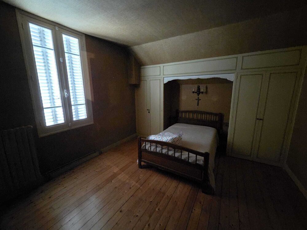 Vente Maison Maison 87m2, 3 chambres, 602m2 terrain, proche centre-ville Montargis Montargis