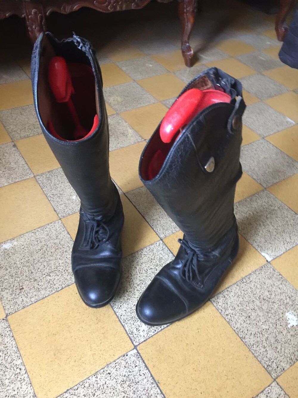  BOTTE DE CAVALIERE HAUTE EN CUIR NOIR POINTURE 41 Chaussures