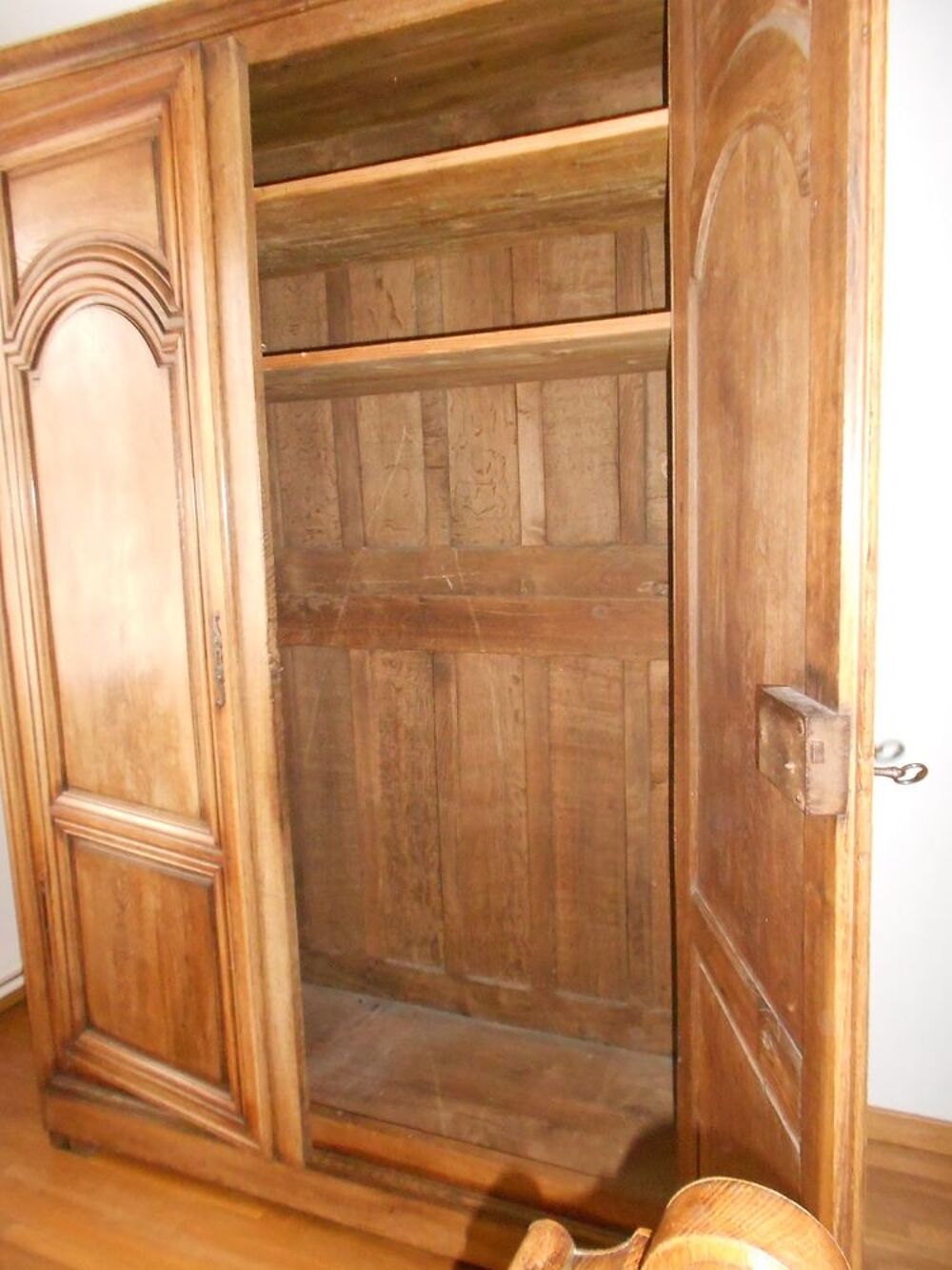 ARMOIRE CAMPAGNARDE Meubles