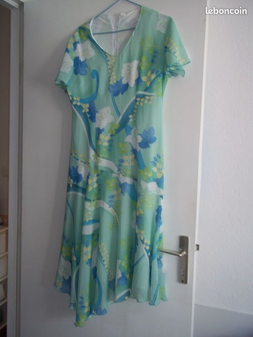 ROBES MANCHES COURTES &eacute;t&eacute; Vêtements