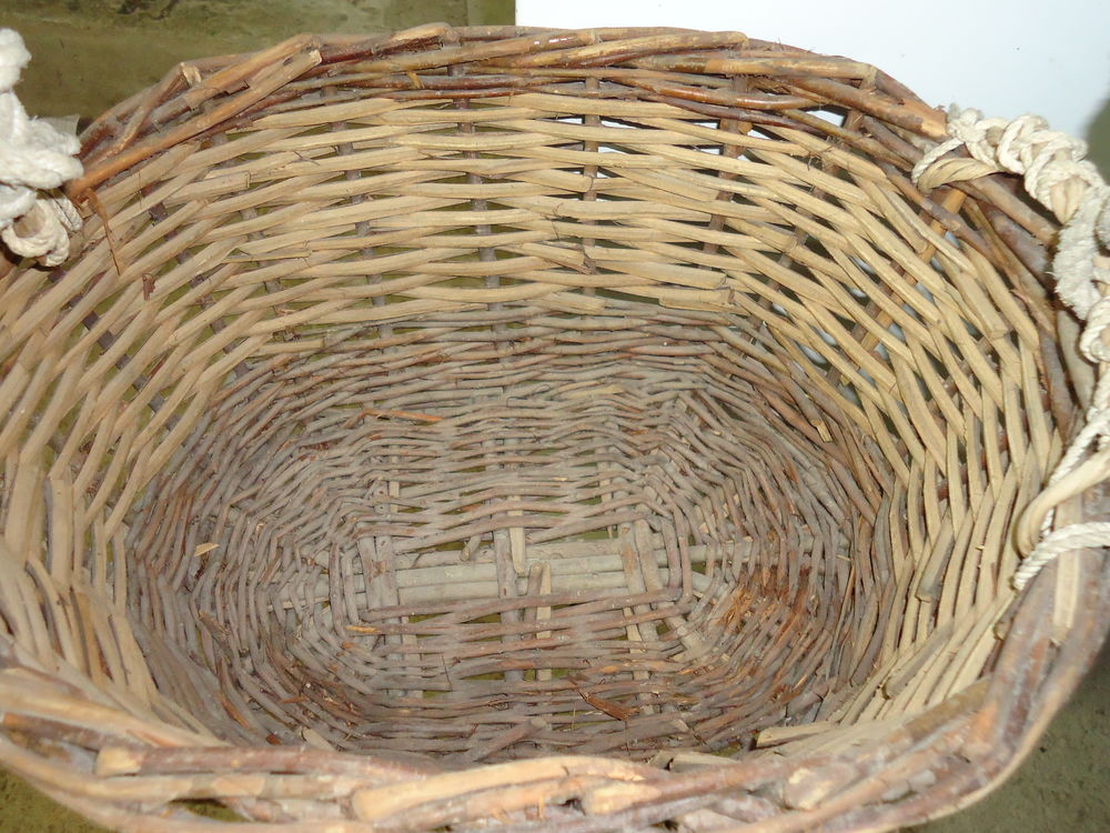 BANASTE A POISSONS Jardin