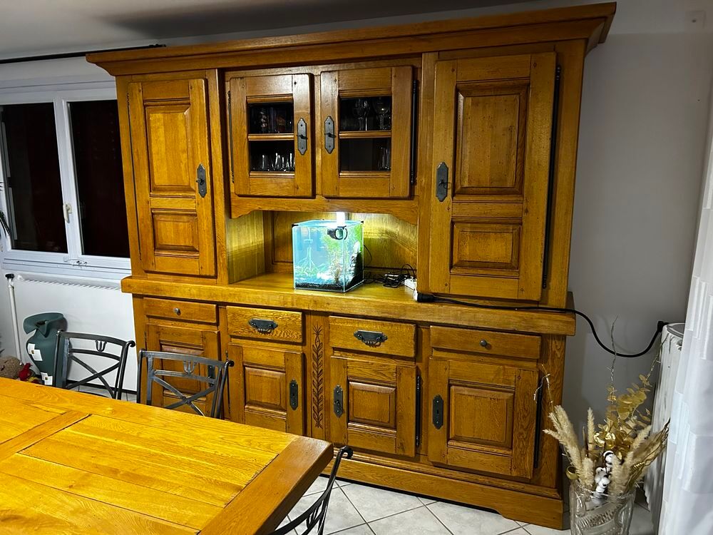 Salle &agrave; manger Meubles