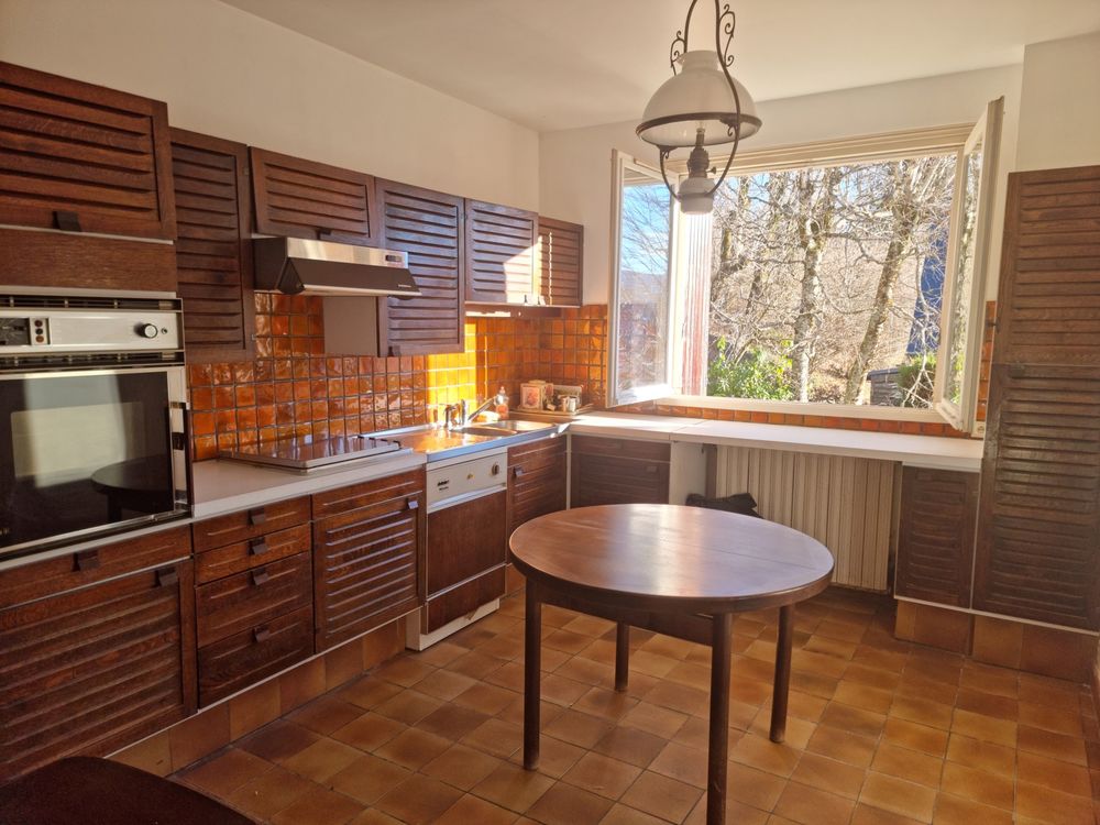 Vente Maison Vue imprenable pour cet ensemble immobilier La Bourboule Murat-le-quaire