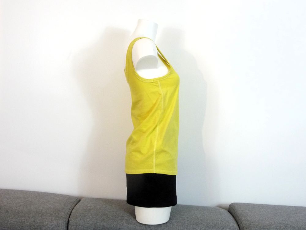 Top/ Tee Shirt/ D&eacute;bardeur Jaune sans manches- Promod Vêtements