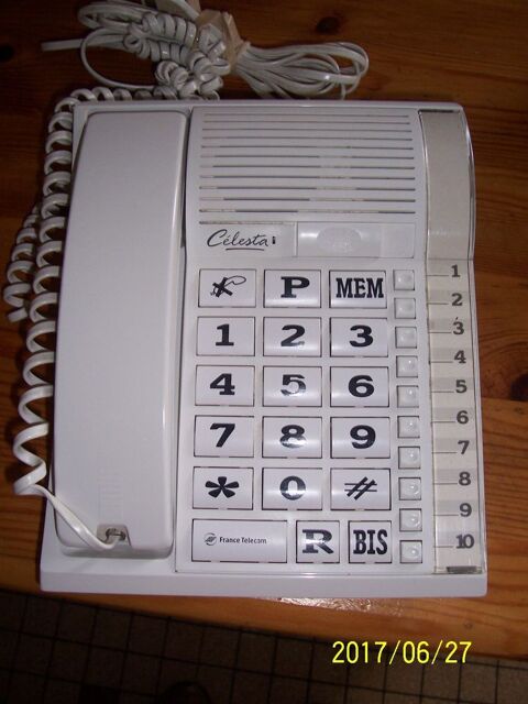 téléphone Sélesta à grosse touches neuf 10 Soullans (85)