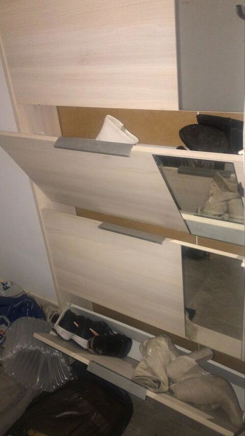 Meuble chaussures etat excellent bois et miroir 10 Metz (57)