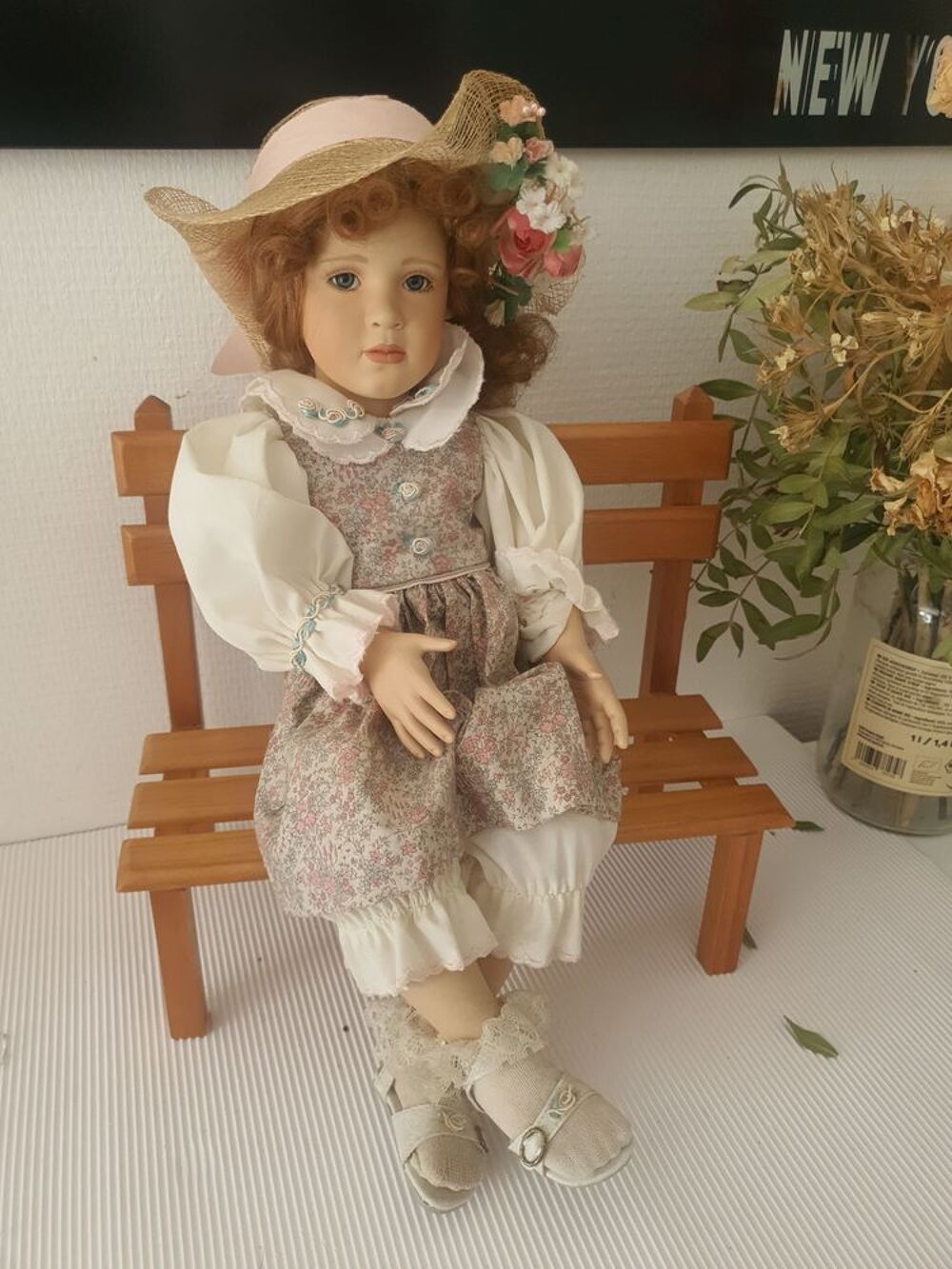 DUO DE POUPEES Caroline et Jessica en porcelaine 
