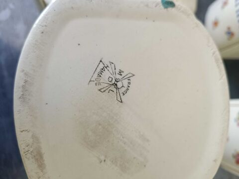 pots �     �pices ann�e 50 40 Fougerolles-du-Plessis (53)