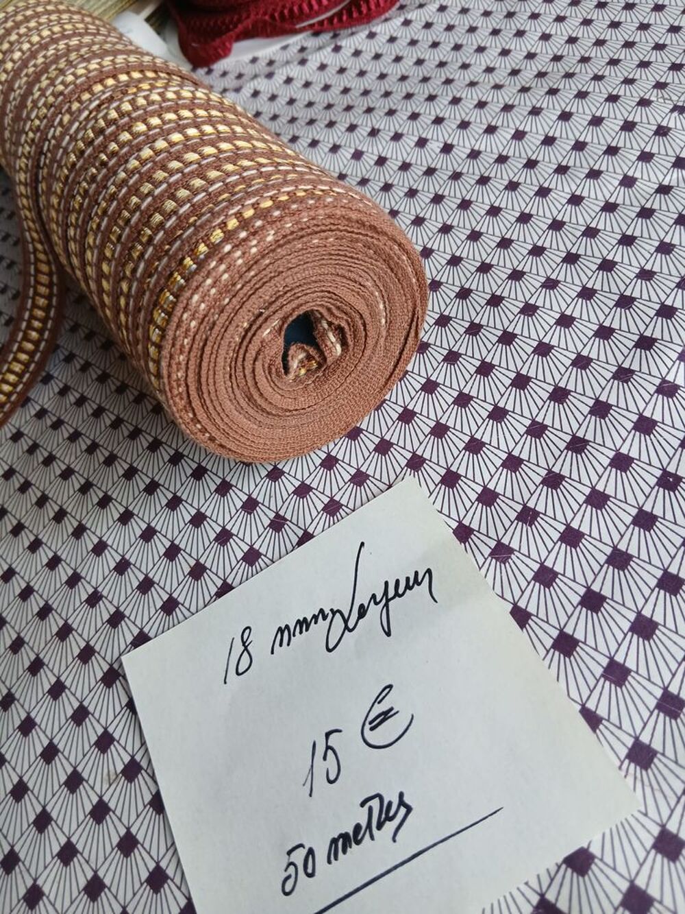 Passamanterie couture et ameublement assortis Décoration