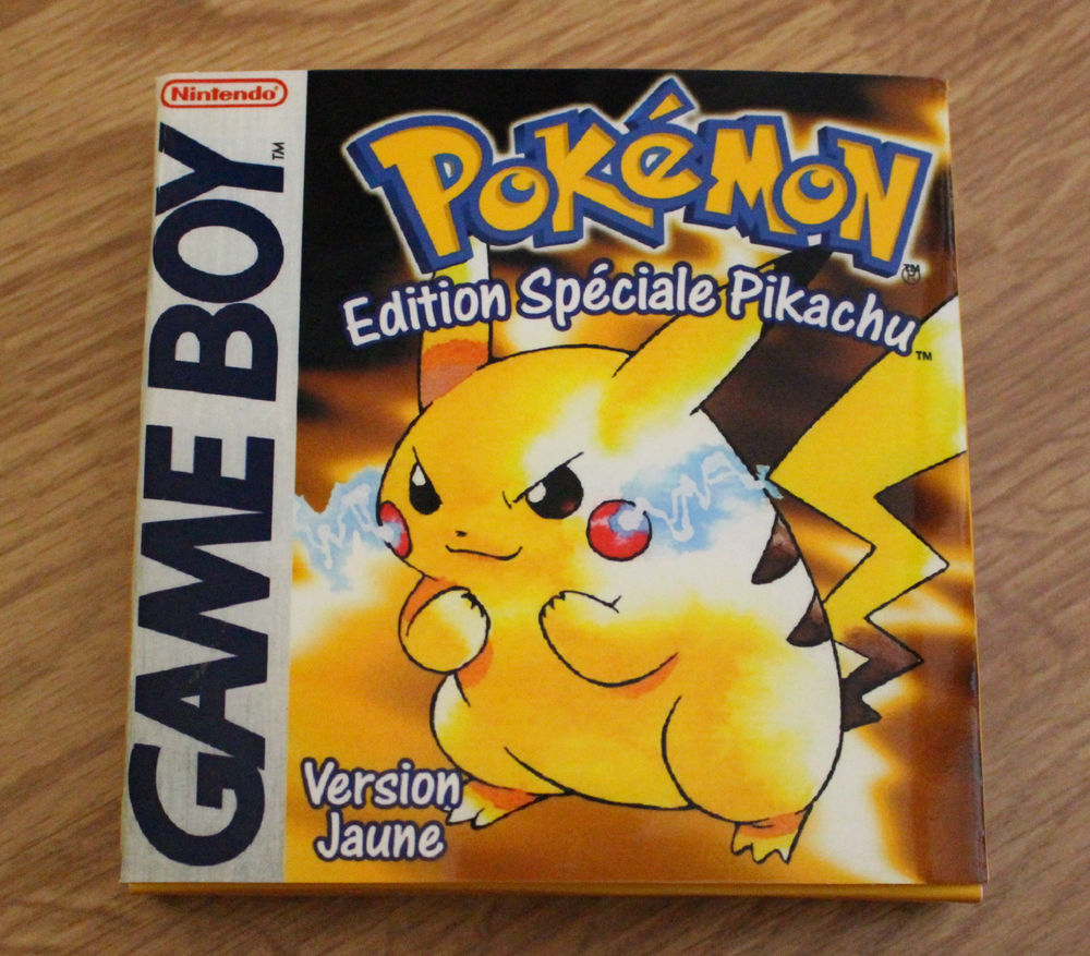 Boite seule - Pokemon Pikachu jaune Gameboy
+ cale Consoles et jeux vidéos