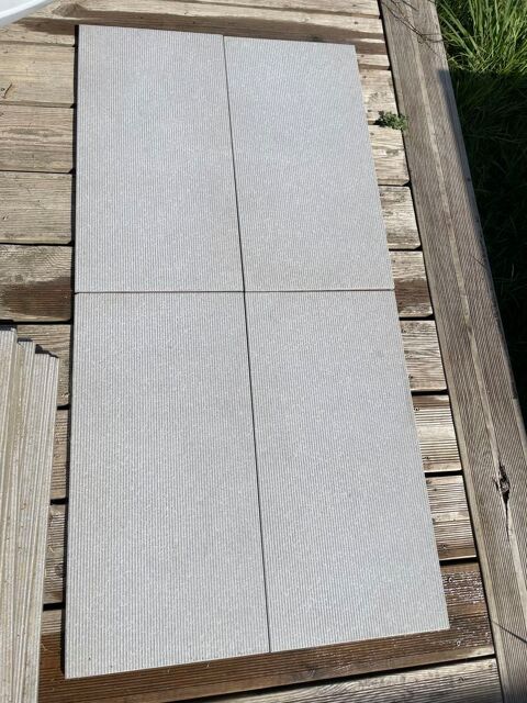Carrelage de terrasse extérieure  15 Plerguer (35)