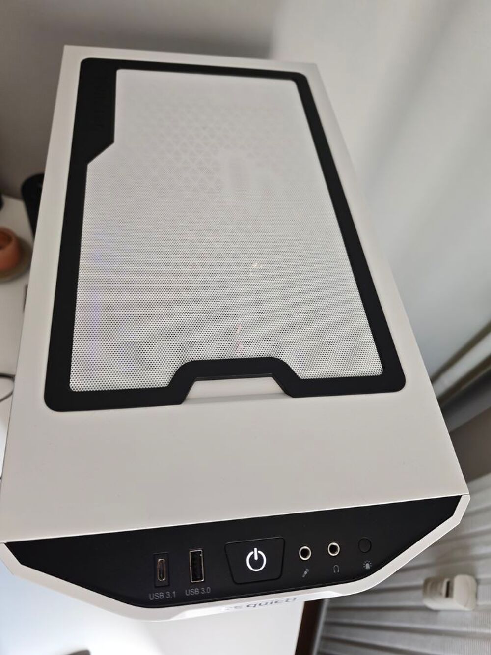  PC gamer bo&icirc;tier blanc Matériel informatique