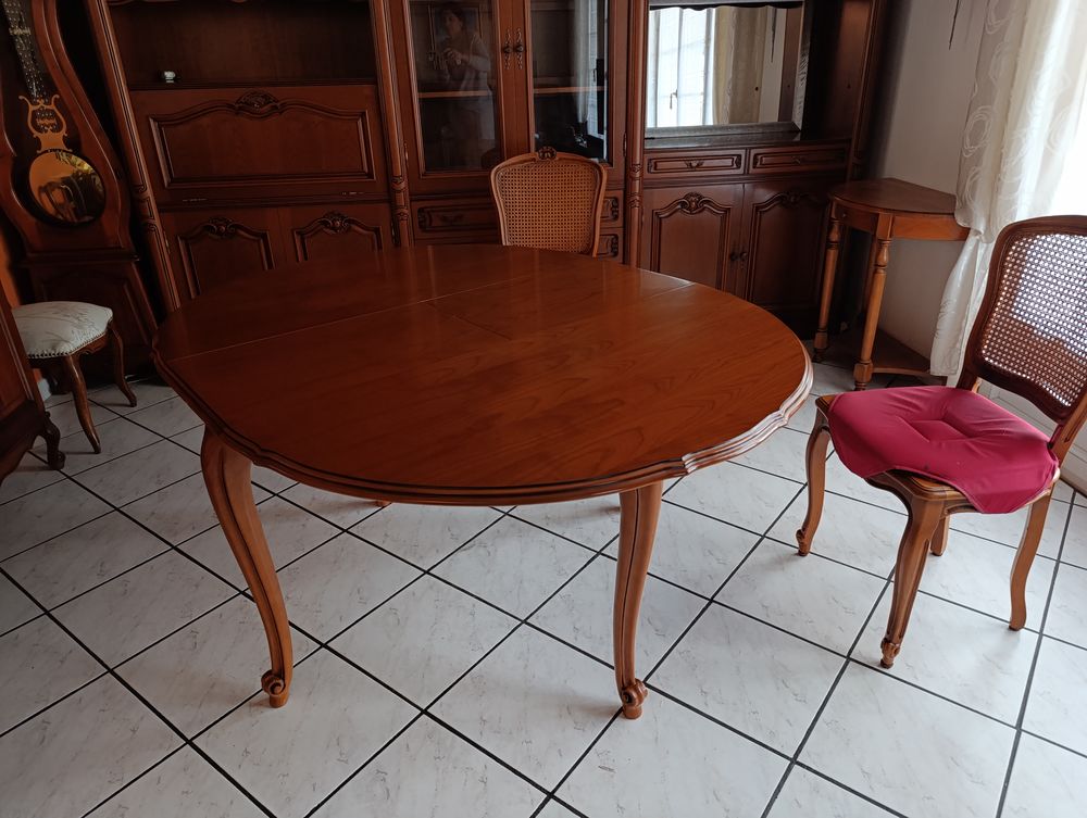 Table extensible en merisier + 4 chaises Meubles