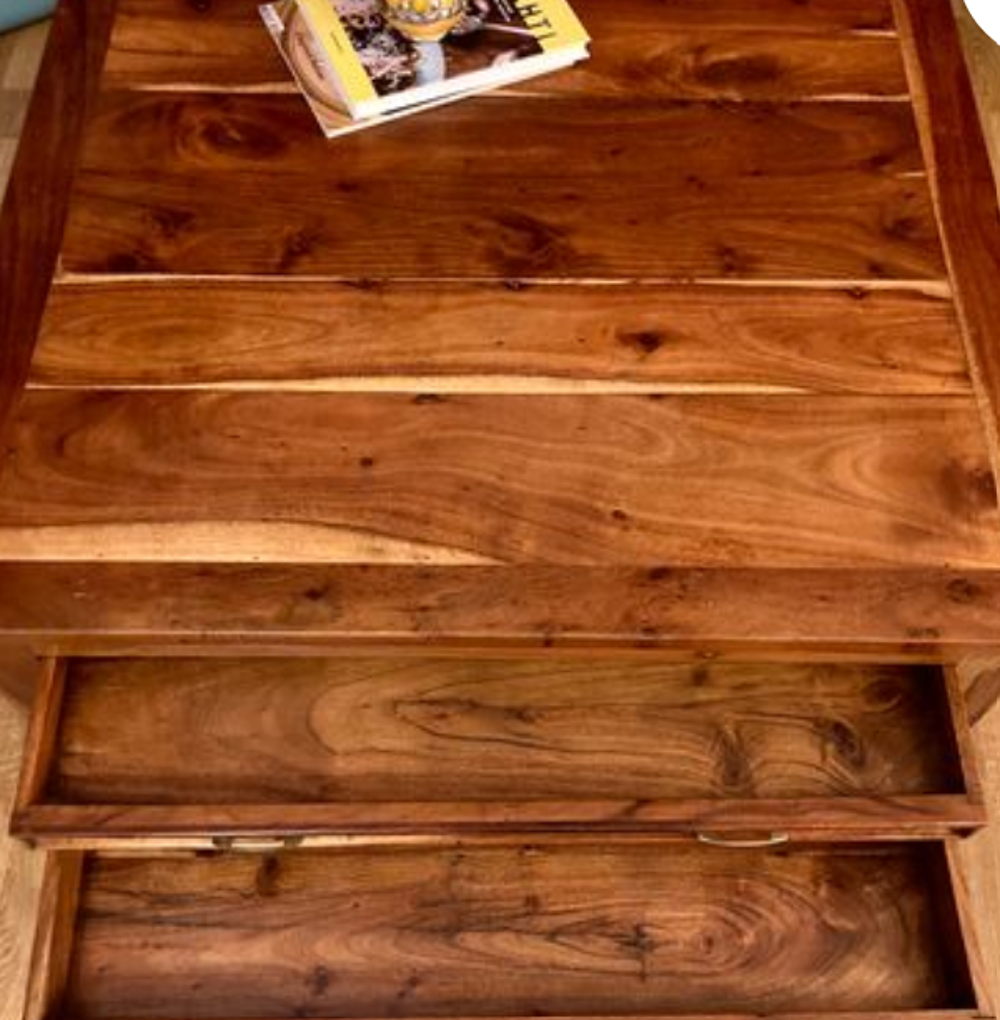 Table basse spacieuse Meubles