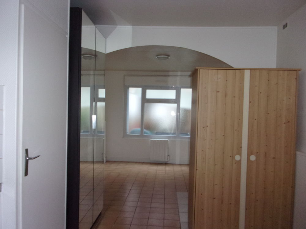 Location Appartement STUDIO à CHARS (95750) 480 CC Chars