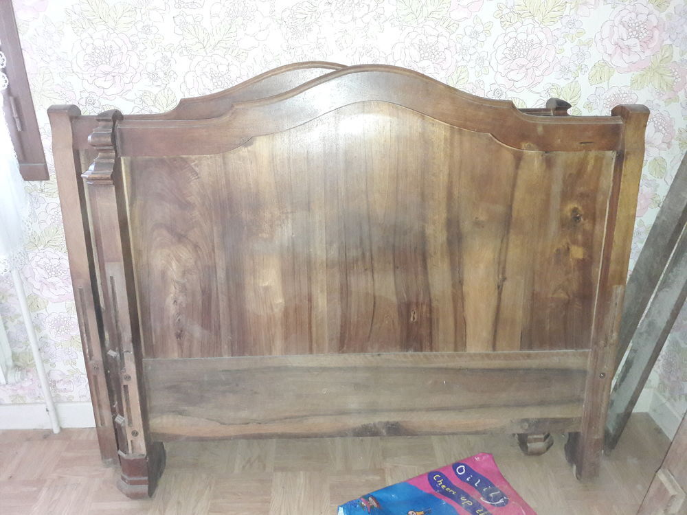 lit 120x 190 en bon etat Meubles
