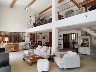  Villa à vendre 8 pièces 290 m²