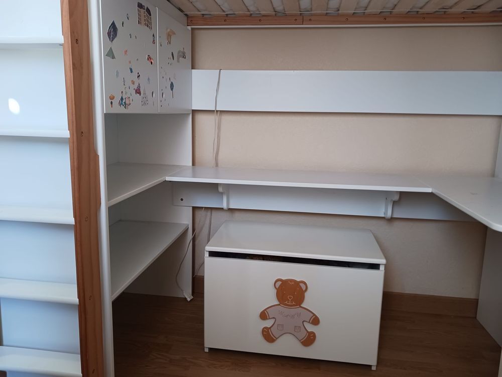 LIT MEZZANINE ENFANT avec BUREAU et RANGEMENTS Meubles