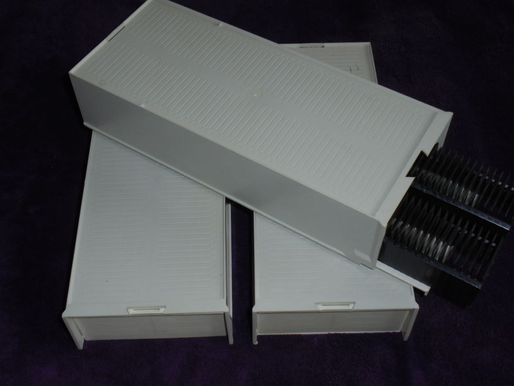 3 Boites pour diapos Photos/Video/TV