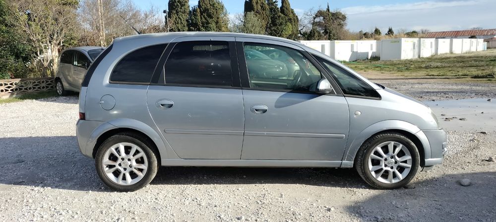 Meriva 1.7 CDTI - 100 Enjoy 2006 occasion 66000 Perpignan