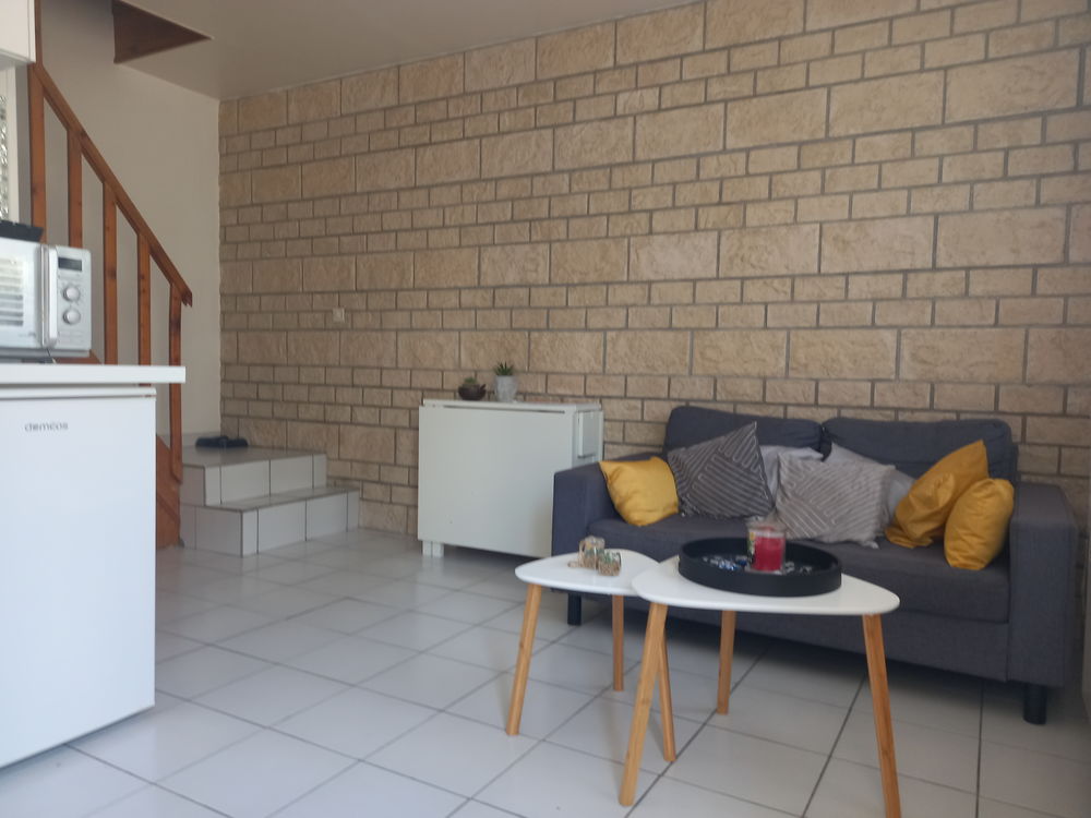 Location Appartement DUPLEX, 2 pièces + SDD, quartier Bétheny/ Sébastopol Reims