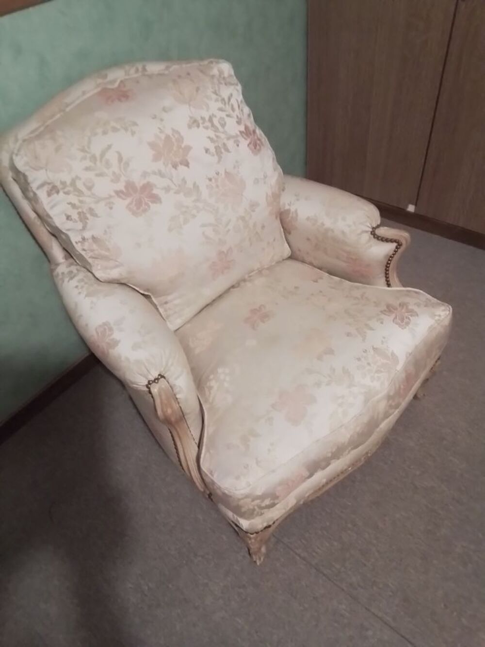 Fauteuil tissus fleuris Meubles