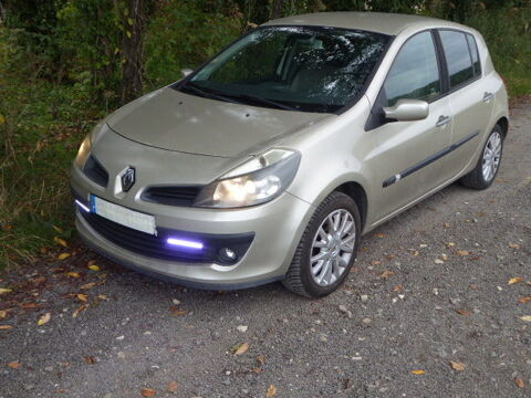 Renault clio iii Clio 1.5 dCi 105 Initiale