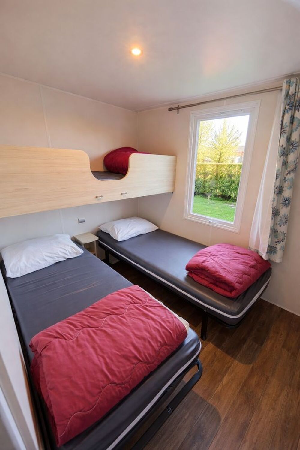   mobil-home 5 personnes à Biesheim ( 68 ) Alsace, Biesheim (68600)
