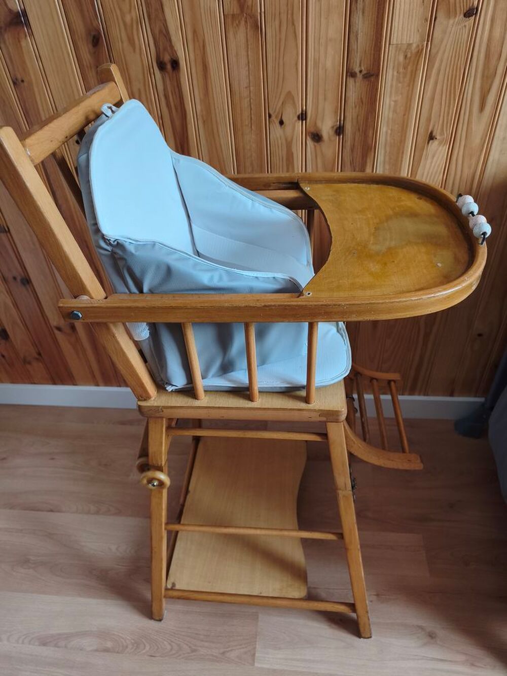Chaise haute pour b&eacute;b&eacute; Mobilier enfants