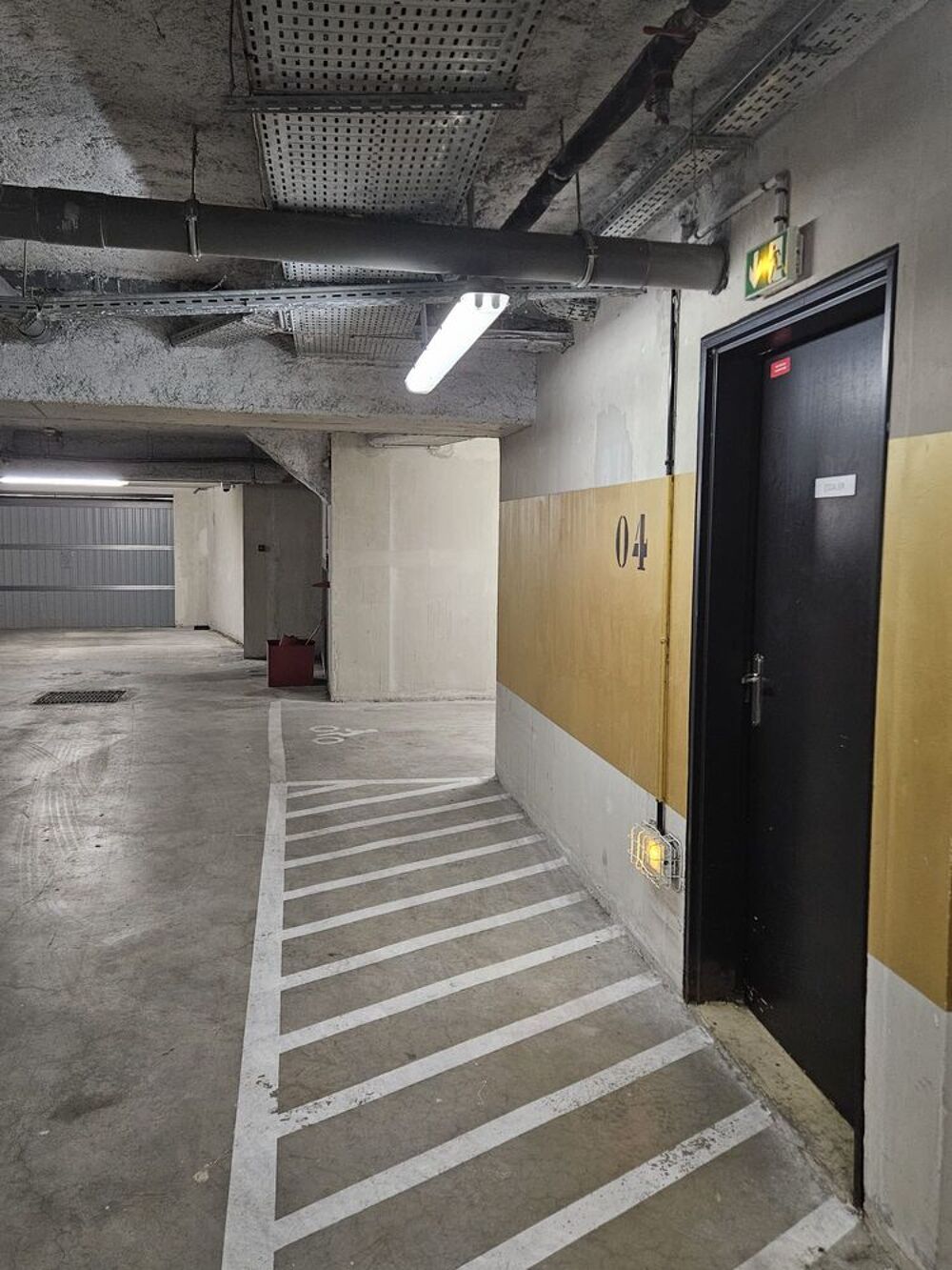 Vente Parking/Garage ? 2 places de parking en enfilade ? Bezons (rue Emile Zola) Bezons