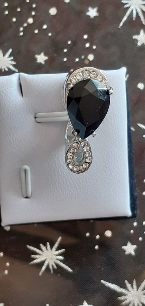 Bague zircon noir 11 Szanne (51)