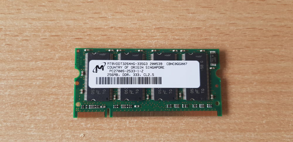 Micron MT9VDDT3272HY-335G2 PC2700S-2533-1-Z 256MB Memory RAM Matériel informatique