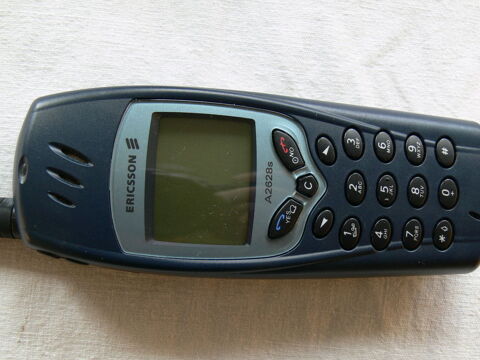 T�l�phone ERICSSON 15 Plougoumelen (56)