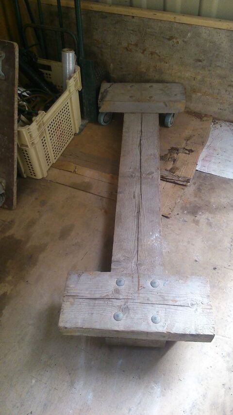 chariot bois  roulettes 10 Beaugeay (17)