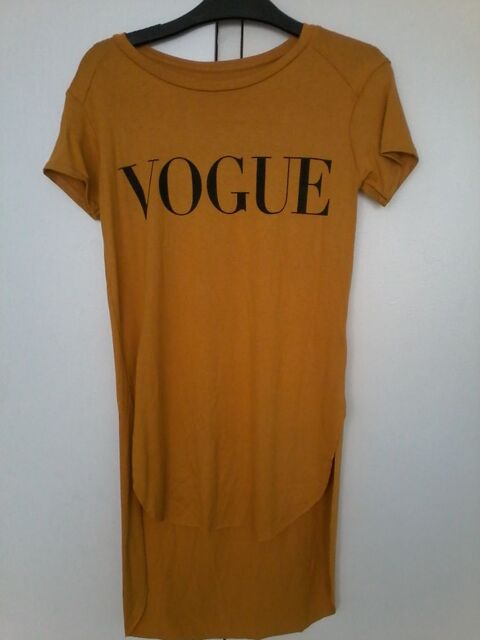 Lots 2 tee shirt marque vogue neuf ou unité  5e 10 Tourcoing (59)