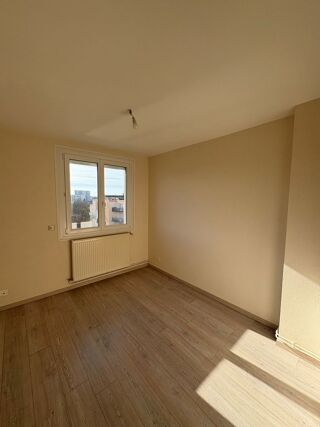  Appartement � vendre 4 pi�ces 59 m�