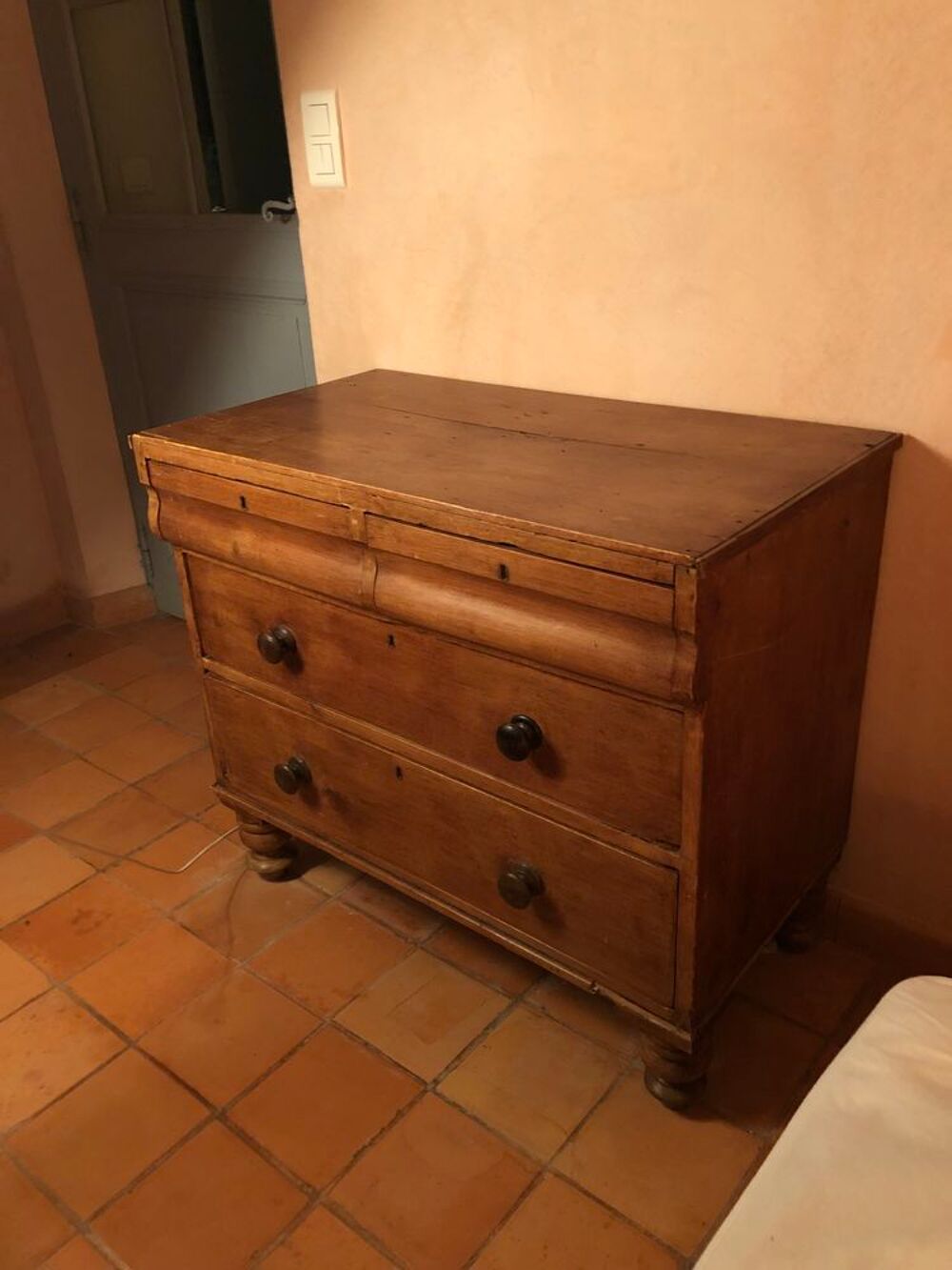 Commode en pin Meubles