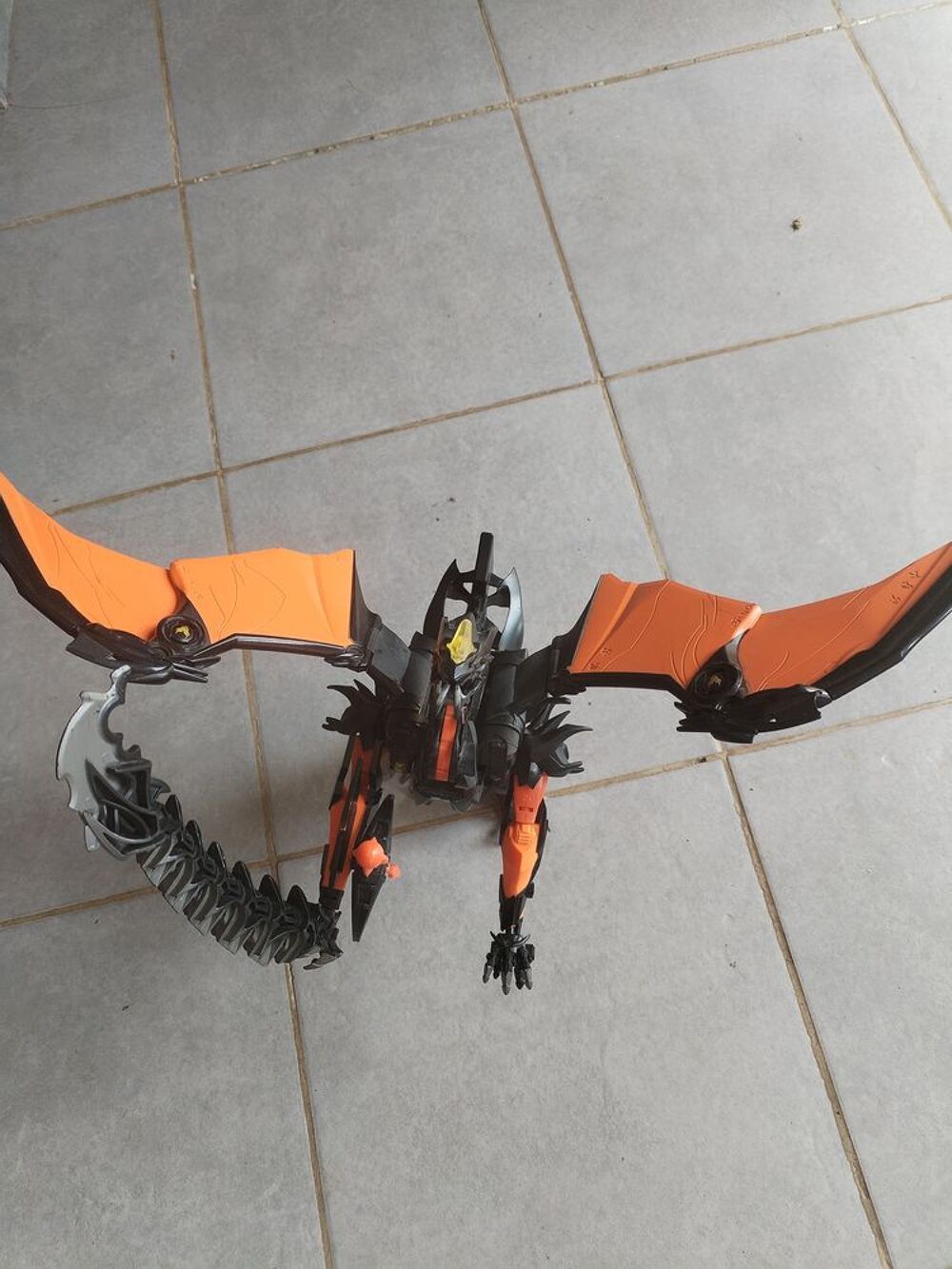 Dragon transformers Jeux / jouets