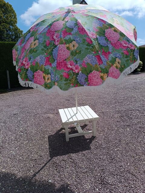 Petite table de jardin  30 Flers (61)