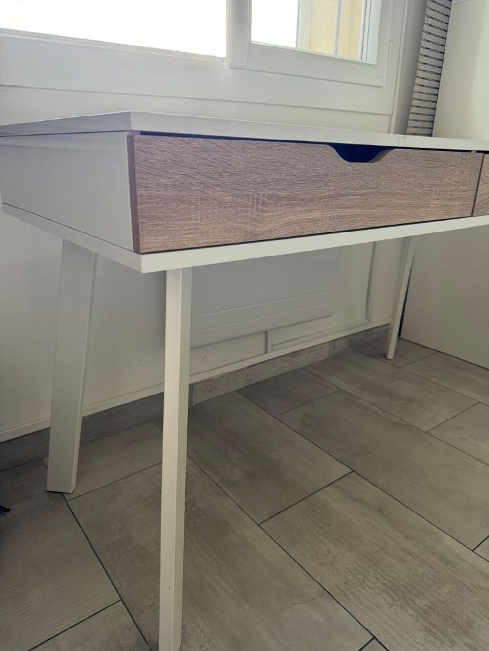 Bureau blanc laqu&eacute; Meubles