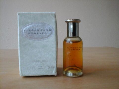 MINIATURE DE PARFUM 4 Trouy (18)