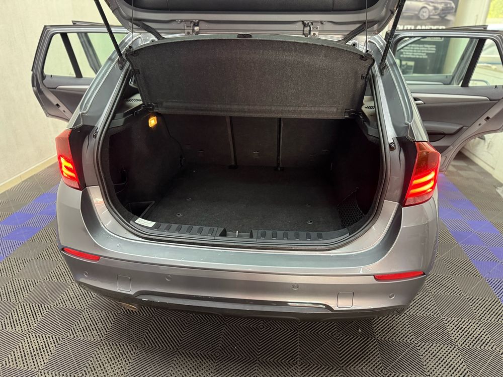 X1 sDrive 18d 143 ch Sport Design A 2012 occasion 69120 Vaulx-en-Velin